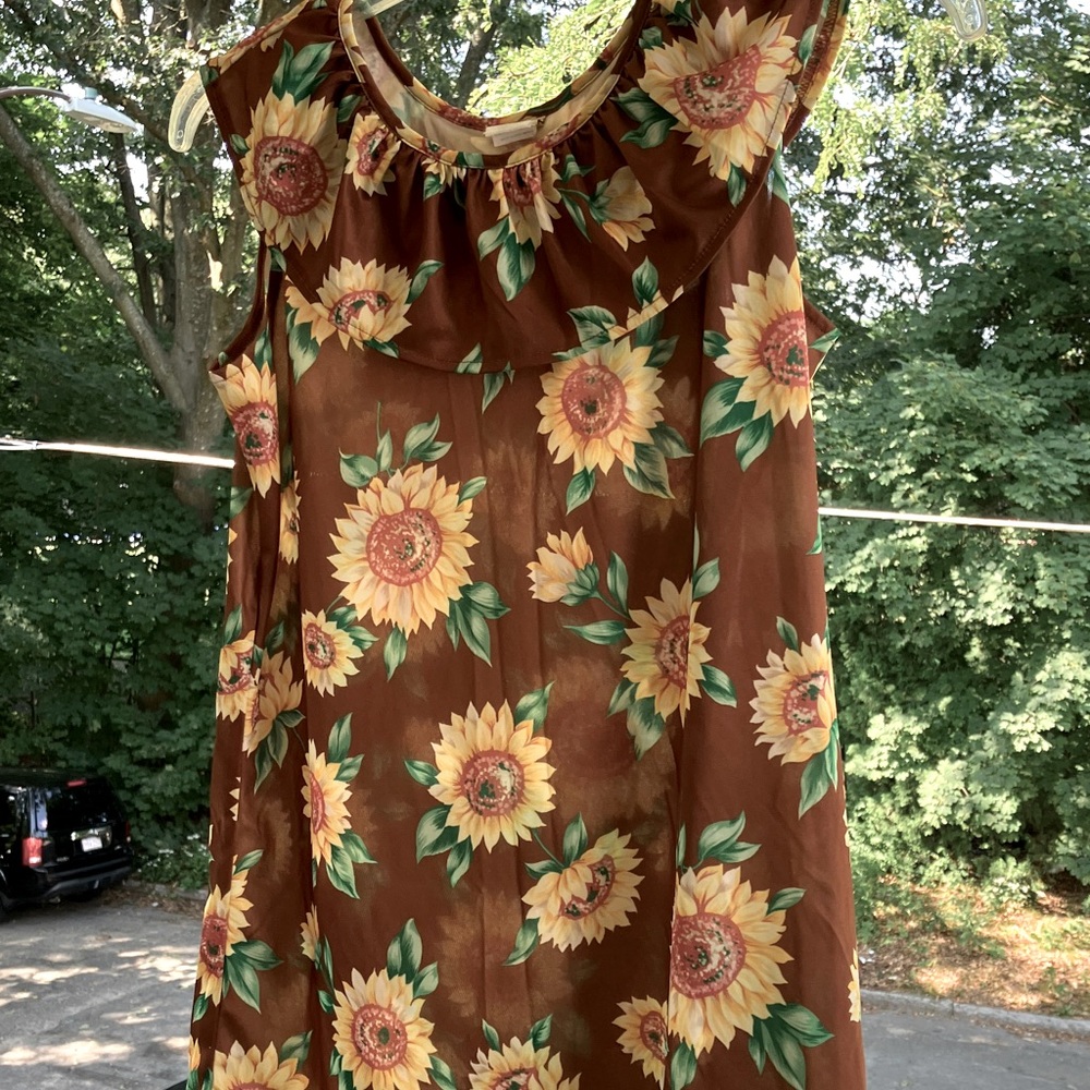 Sunflower Print Brown Tank Top